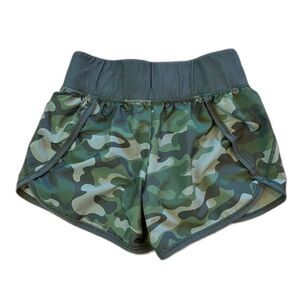 DSG Kids Green Camo Running Shorts Medium 10/12 Activewear Sports